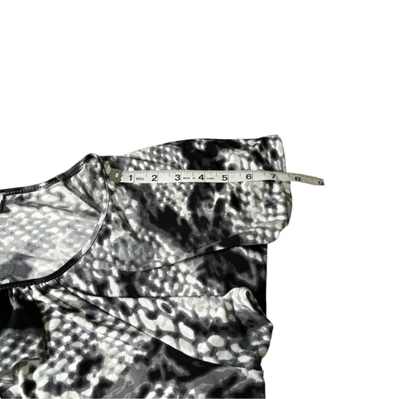 Worthington Woman Bundle of 2 Stretch Layered Ruffle Blouse Tops Animal Print 1X - Picture 8 of 15